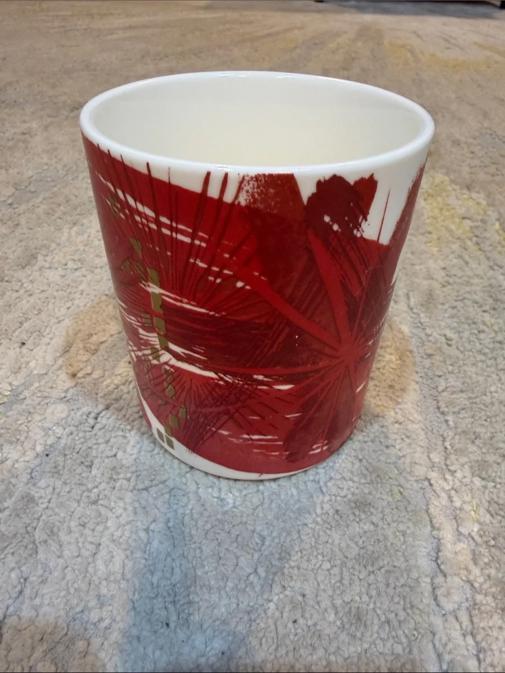 Starbucks Holiday Red Abstract Poinsettia Burst Coffee Cup Mug 12fl oz Vintage